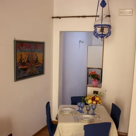 Le Dell'anfiteatro Apartman Lecce
